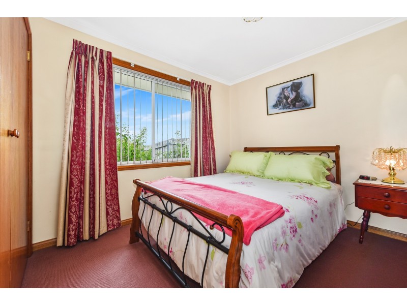 1 and 2/77 Waroona Street, Youngtown TAS 7249