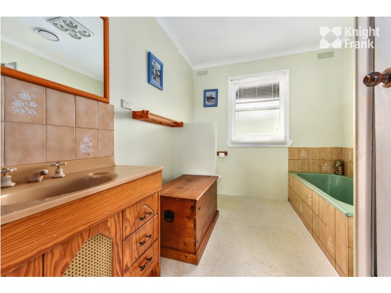 124 Outram St, Summerhill TAS 7250