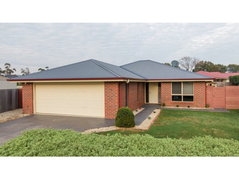 10 Pocket Place, Newnham TAS 7248