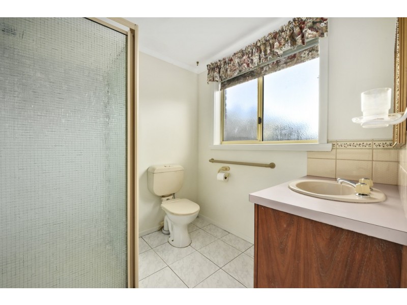 40 Belgrave Parade, Youngtown TAS 7249