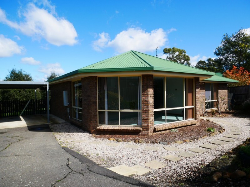 15 Luke Crt, Summerhill TAS 7250