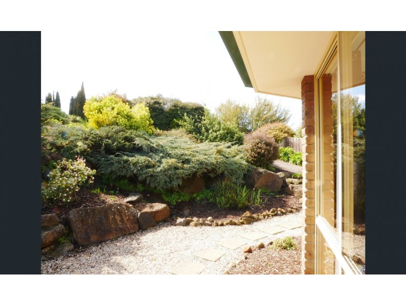 15 Luke Crt, Summerhill TAS 7250