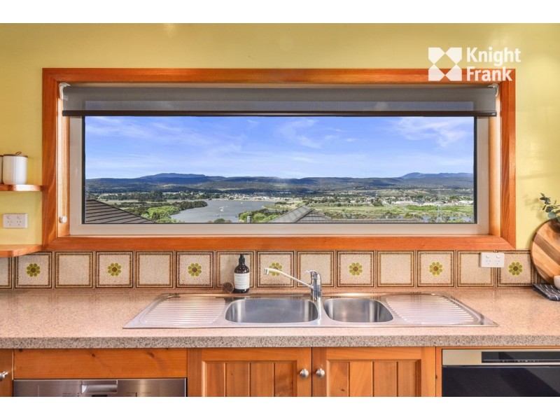 15 Riverview Road, Riverside TAS 7250