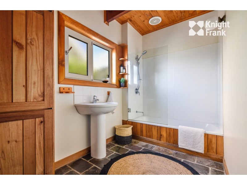 15 Riverview Road, Riverside TAS 7250