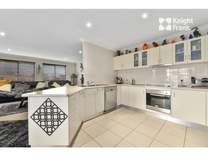 2/4 Bethune Place, Newnham TAS 7248