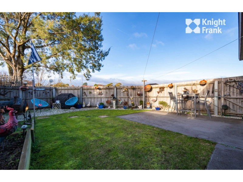 2/4 Bethune Place, Newnham TAS 7248