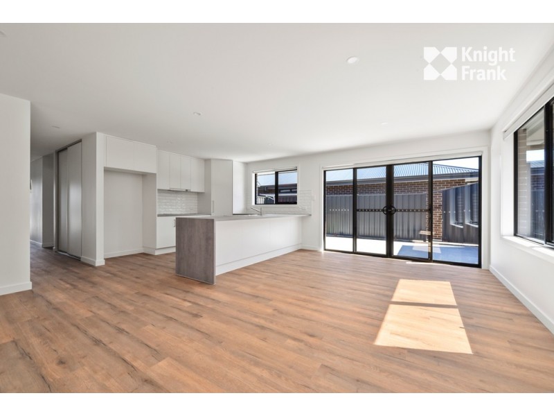 2/5 Sherpa Crt, St Leonards TAS 7250