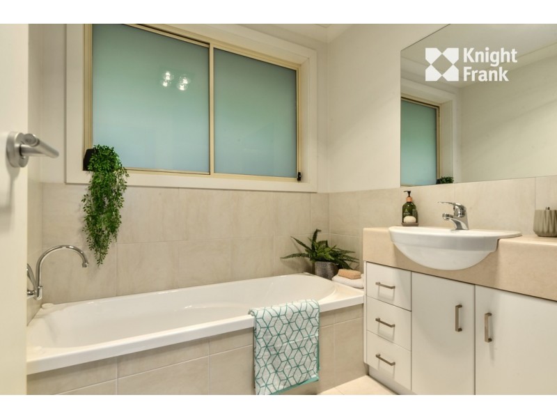 2/55-57 Essendon Street, Summerhill TAS 7250