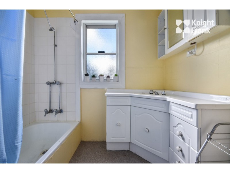 39 Crowther St, Beaconsfield TAS 7270
