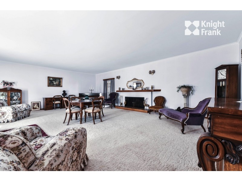 10 Downing Street, Riverside TAS 7250