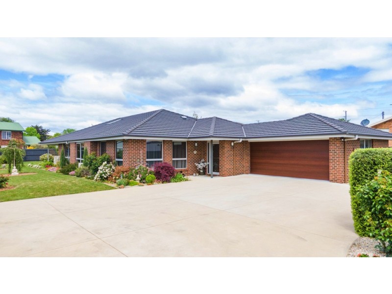 6 Country Field Court, Longford TAS 7301