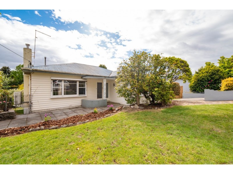 12 Pitt Avenue, Trevallyn TAS 7250