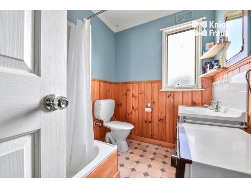 10 Carlisle Street, Waverley TAS 7250