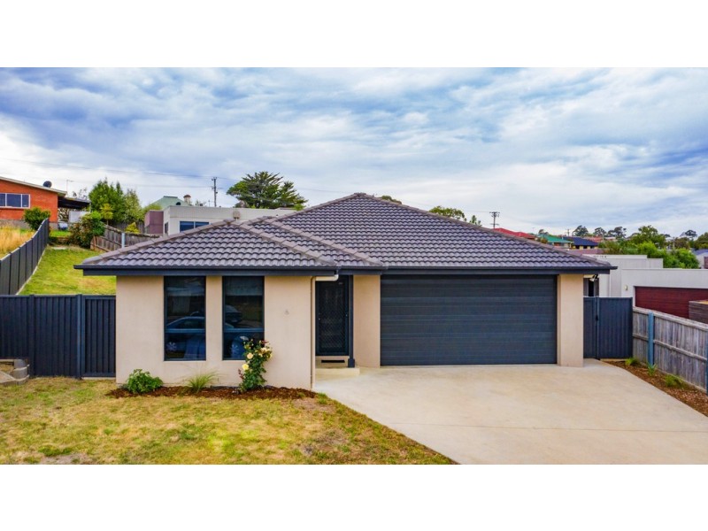 6 Caprice Court, Newnham TAS 7248