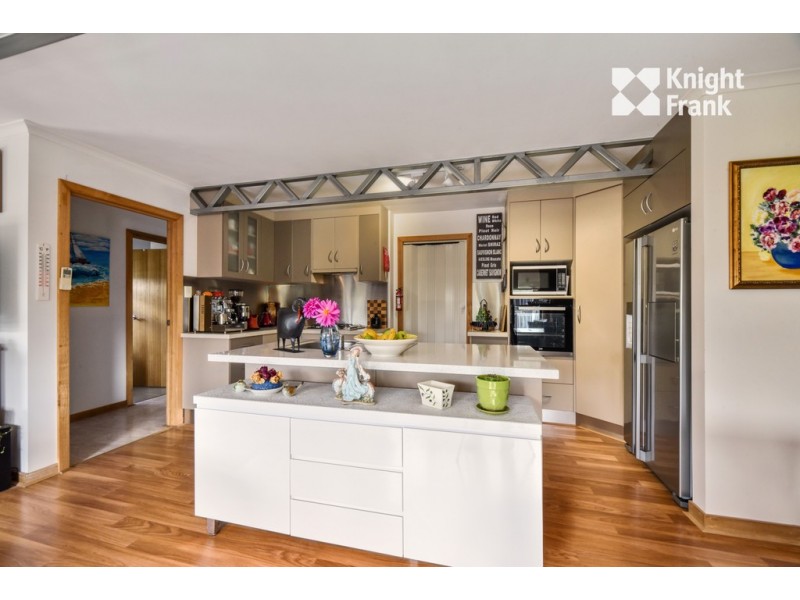 155 Gravelly Beach Road, Blackwall TAS 7275