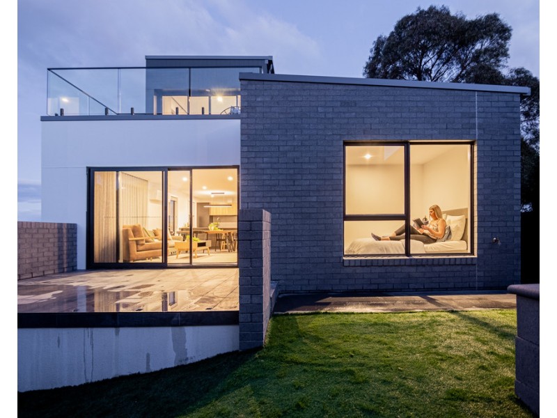 2/25 Duke Street, West Launceston TAS 7250