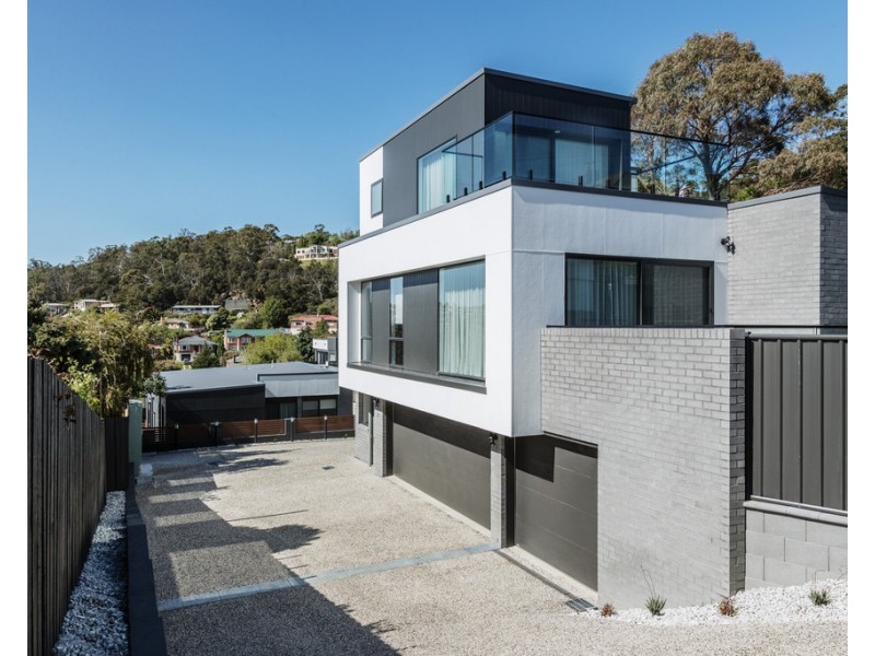 2/25 Duke Street, West Launceston TAS 7250