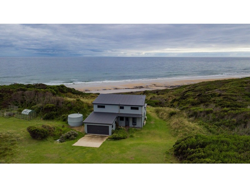 551 Old Aerodrome Road, Low Head TAS 7253