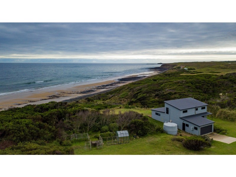 551 Old Aerodrome Road, Low Head TAS 7253