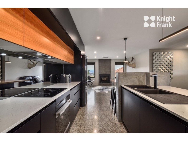 2 Skyline Avenue, Grindelwald TAS 7277