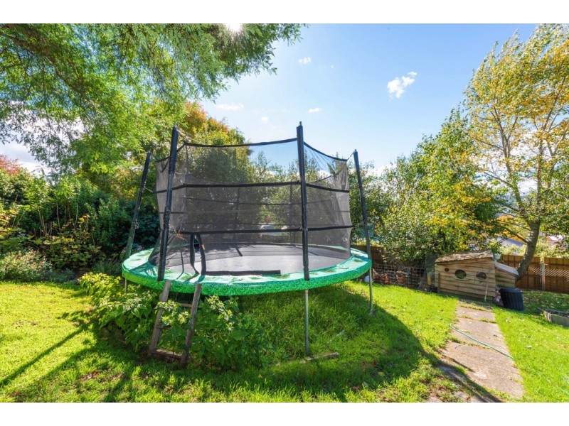 5 Churchill Crescent, Newstead TAS 7250