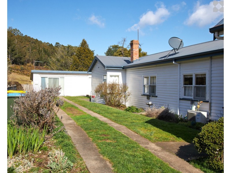 10 Scott Street, Branxholm TAS 7261