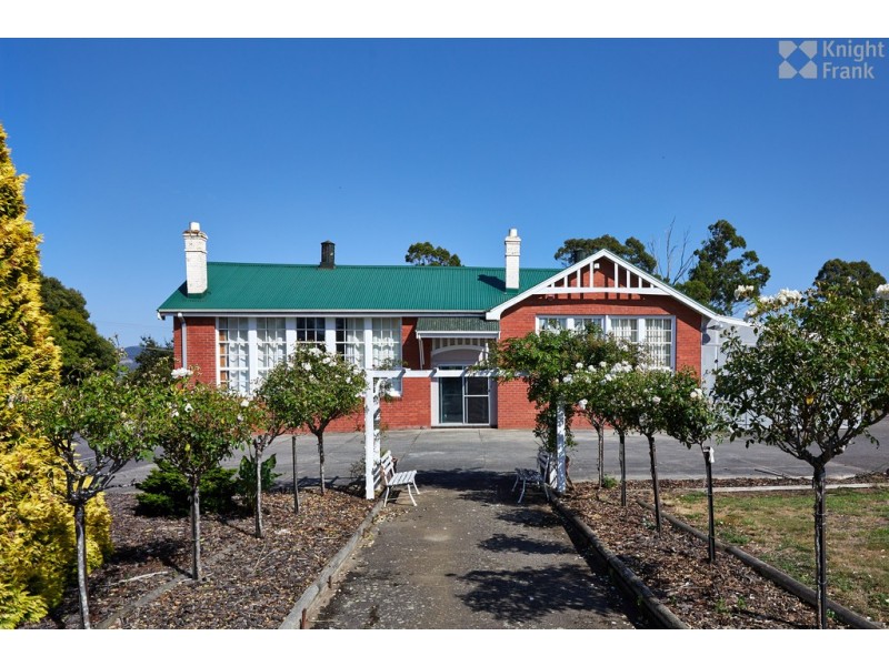 32 Albert Street, Branxholm TAS 7261