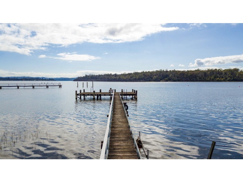 104 Rosevears Drive, Lanena TAS 7275