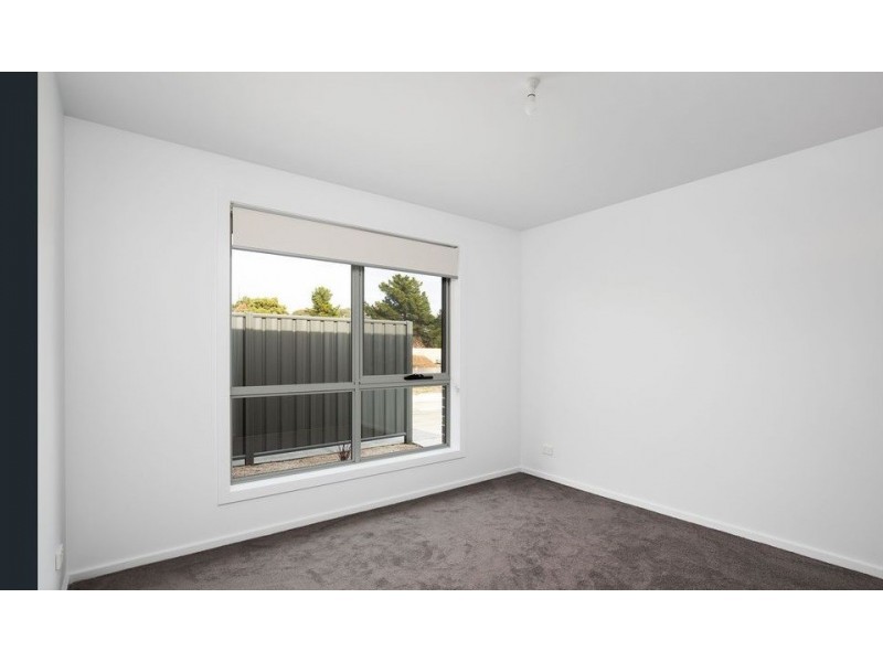 4/172 Wellington St, Longford TAS 7301