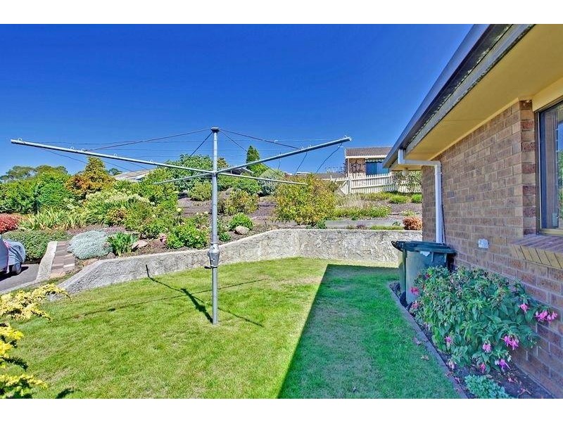 1 Emily Close, Riverside TAS 7250