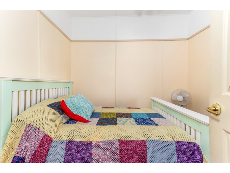 8 Charles Street, Ringarooma TAS 7263