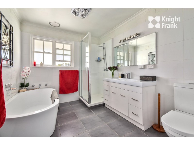 210 Paper Beach Road, Swan Point TAS 7275