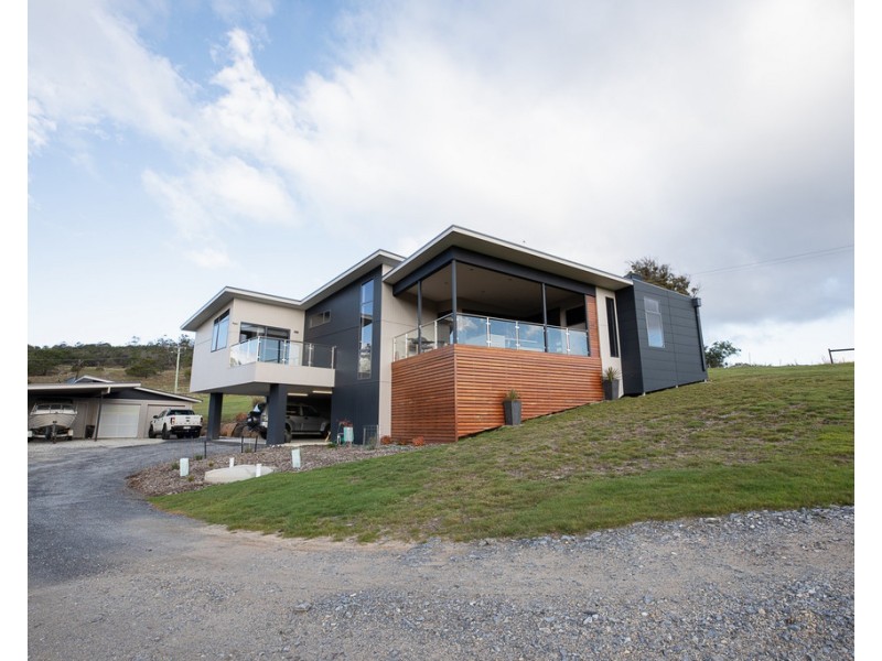 1135 Windermere Road, Swan Bay TAS 7252
