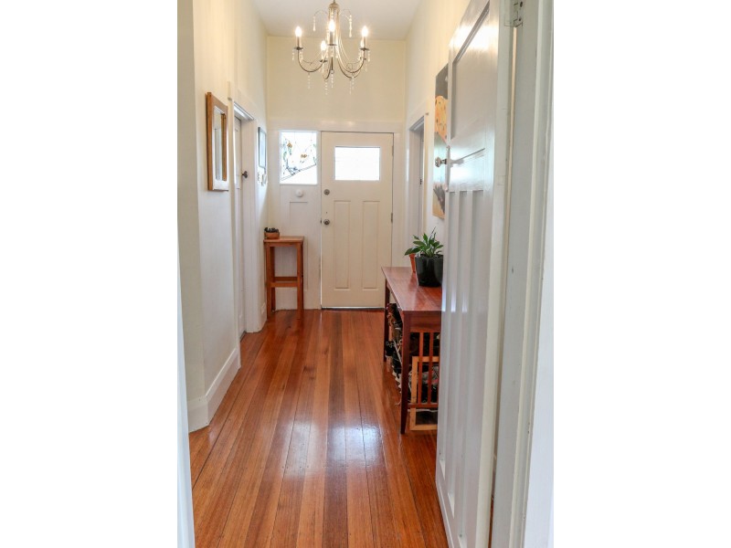 14 Hampden St, South Launceston TAS 7249