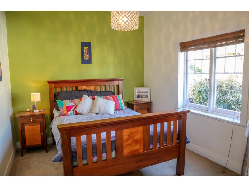 14 Hampden St, South Launceston TAS 7249