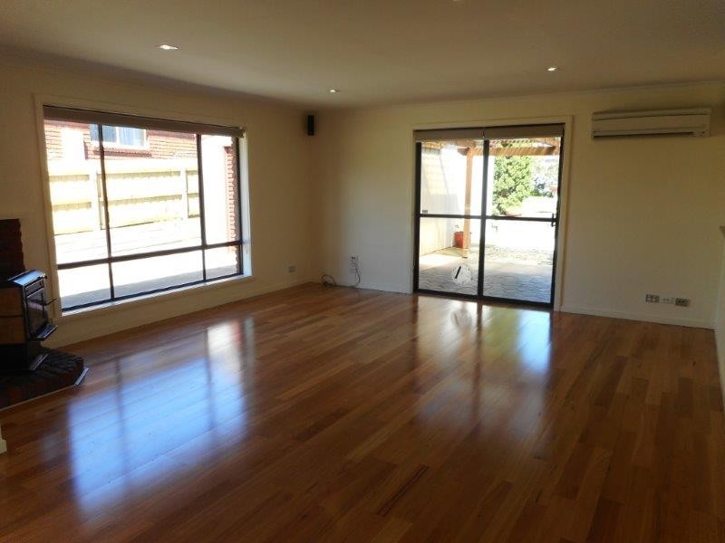 8 Atlantic Place, Prospect Vale TAS 7250