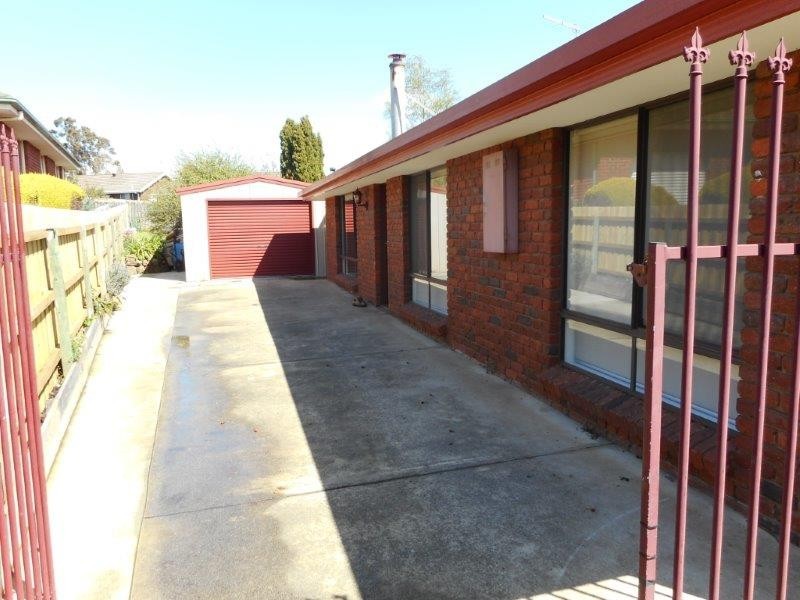 8 Atlantic Place, Prospect Vale TAS 7250