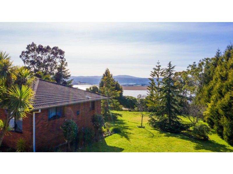 22 Upper McEwans Road, Legana TAS 7277