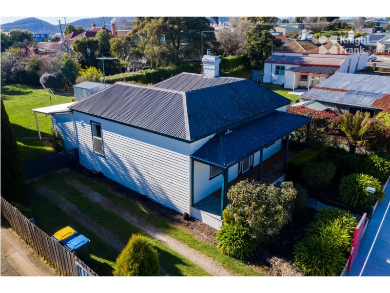 14 Charles Street, Scottsdale TAS 7260