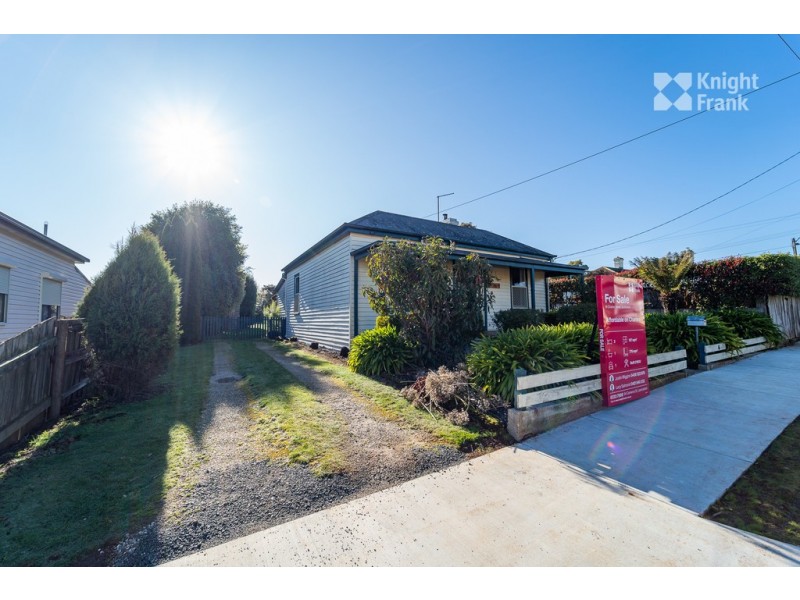 14 Charles Street, Scottsdale TAS 7260