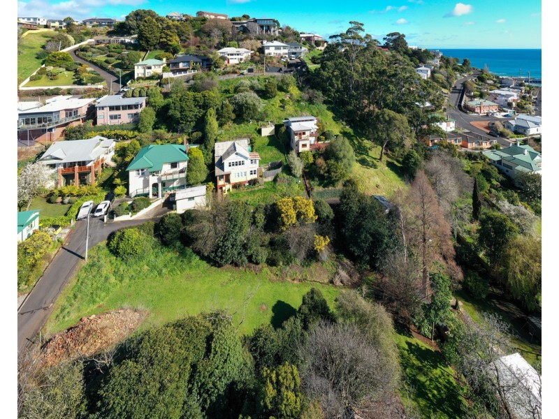 2 Bay View Ave, Burnie TAS 7320