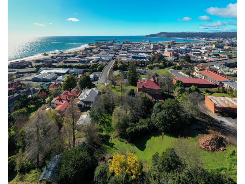 2 Bay View Ave, Burnie TAS 7320