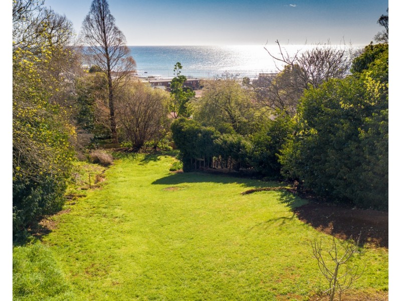 2 Bay View Ave, Burnie TAS 7320