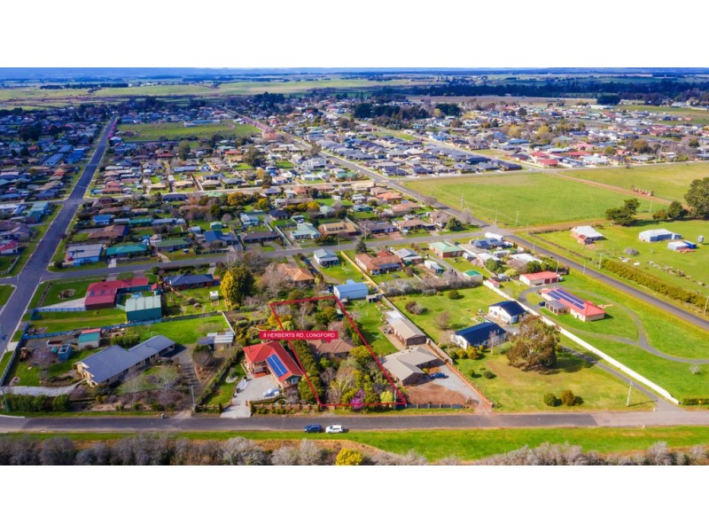 8 Herberts Road, Longford TAS 7301