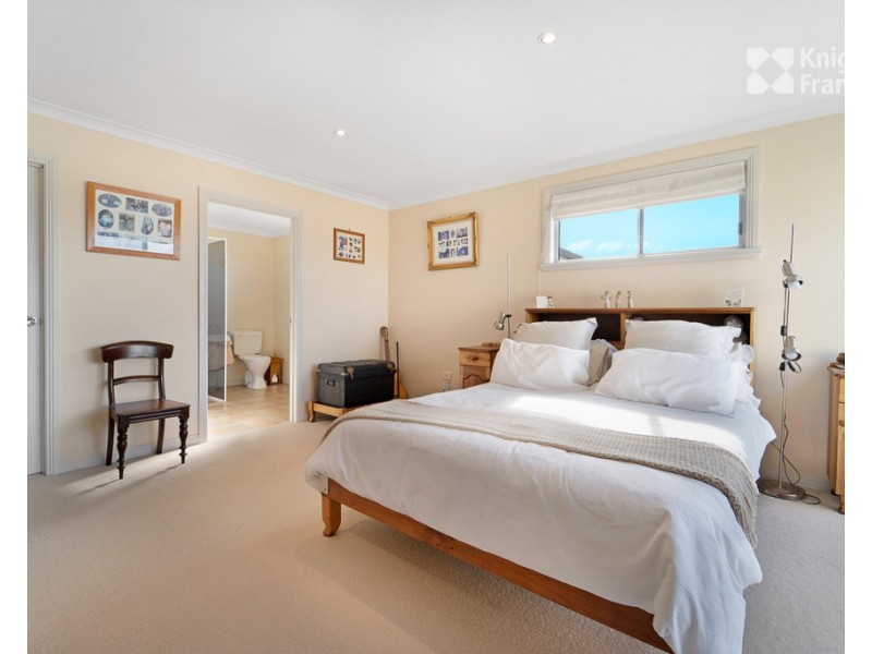 1 Barnett Crescent, Bridport TAS 7262