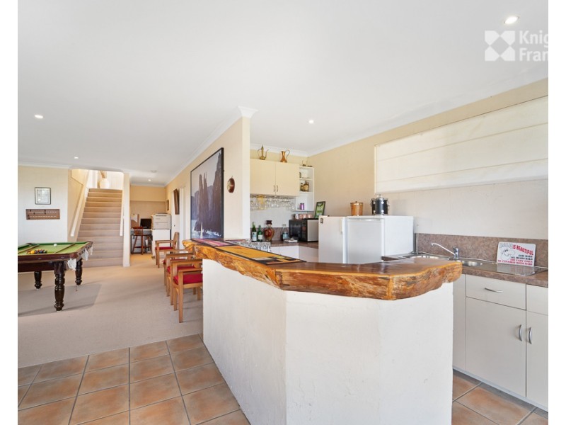 1 Barnett Crescent, Bridport TAS 7262