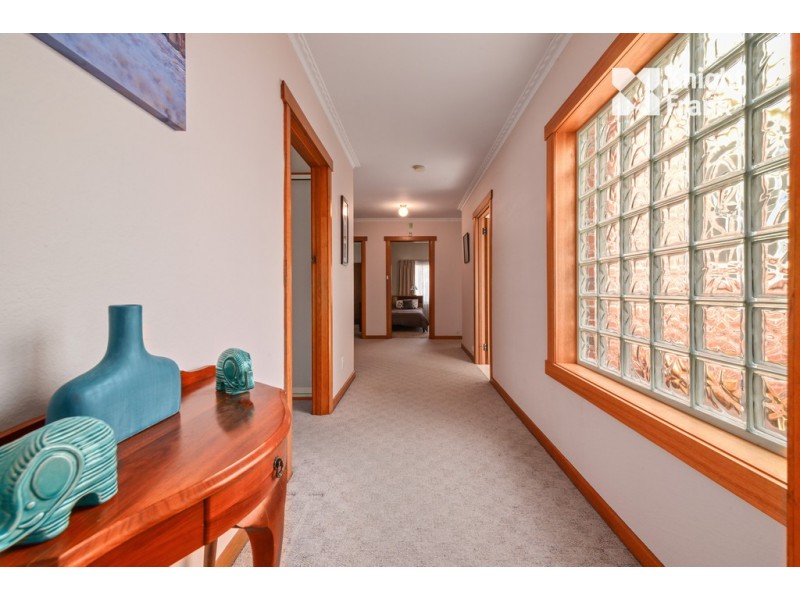 9 Eden Street, Riverside TAS 7250