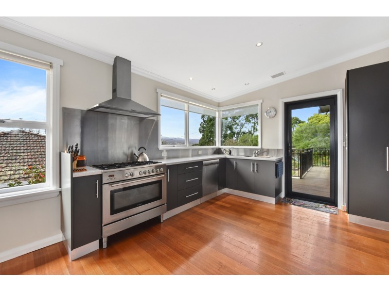 17 Denis Drive, Riverside TAS 7250