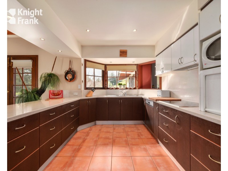 24 Alpine Crescent, Grindelwald TAS 7277