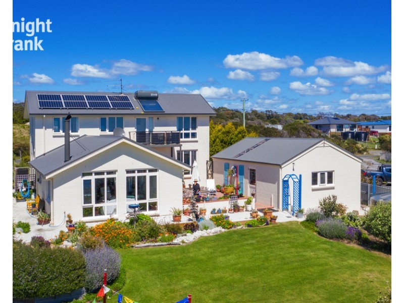 108 Bellbuoy Beach Road, Low Head TAS 7253